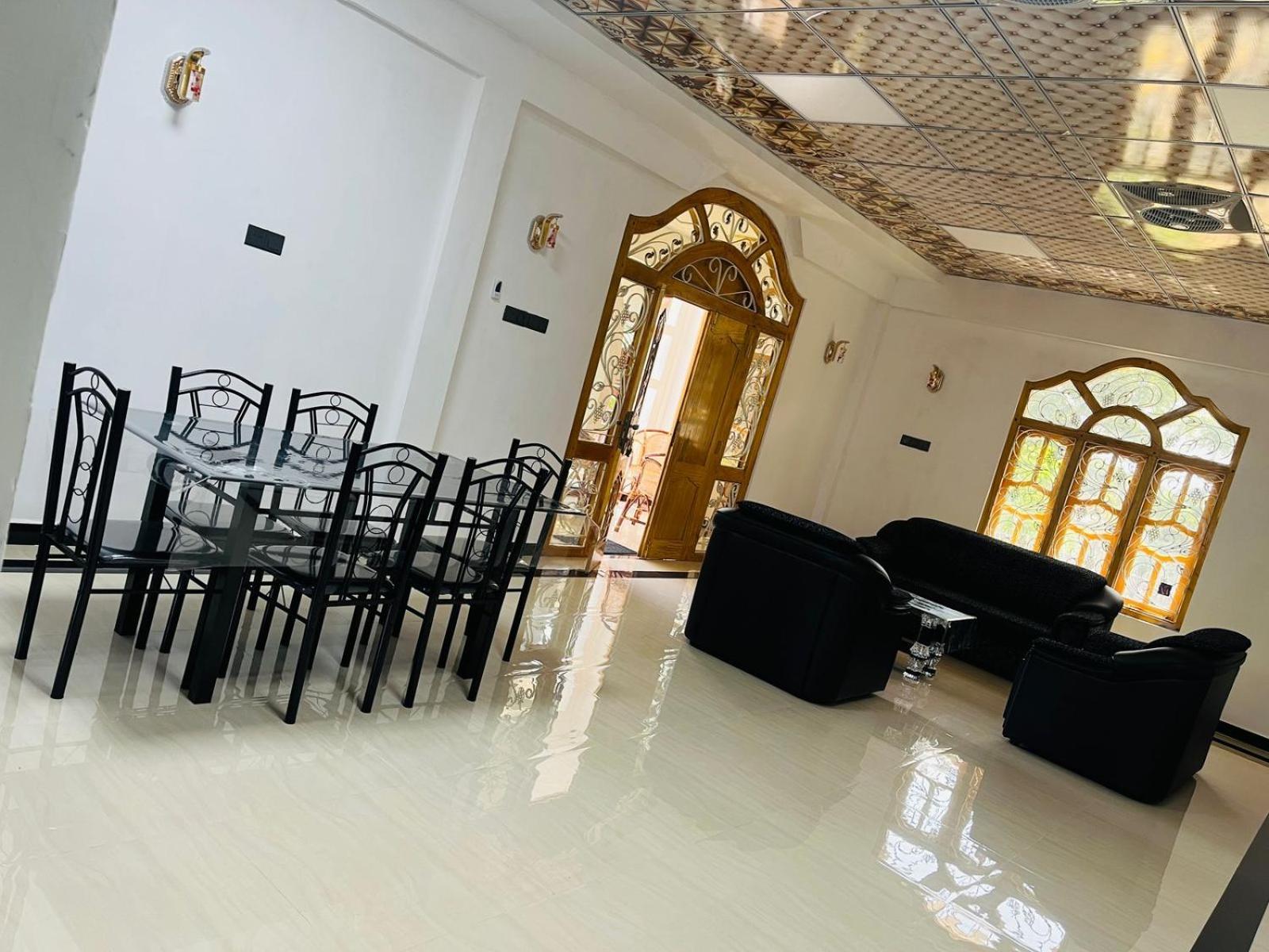 J & J Homestay Jaffna Exterior foto